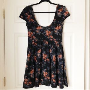 Kimchi Blue Autumn Cap Sleeve Skater Dress